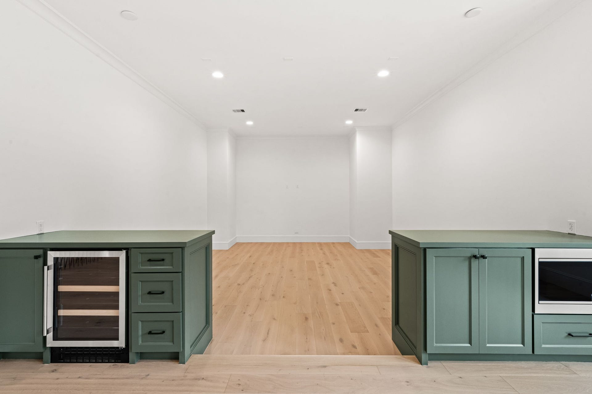 1610 Hillendahl Boulevard, Houston, TX 77055 Example of builders prior work