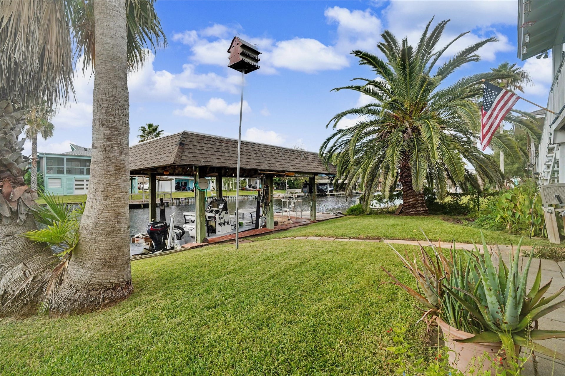 Enjoy plenty of grassy yard spaceperfect for outdoor games, pets, gardening, entertaining, or simply stretching out and enjoying the waterfront lifestyle. Theres room to create your own outdoor oasis