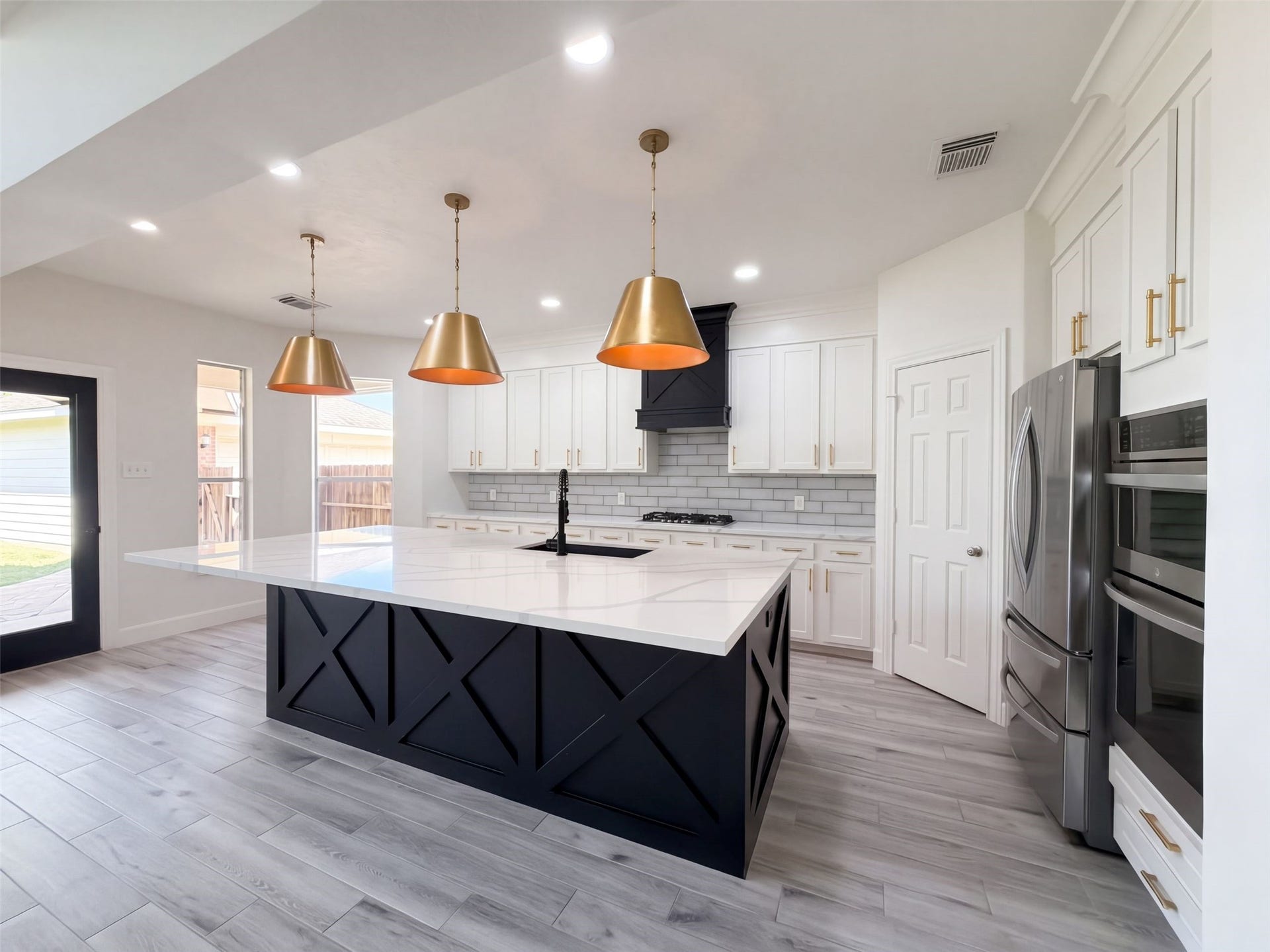 18006 Oakfield Glen Lane, Cypress, TX 77433