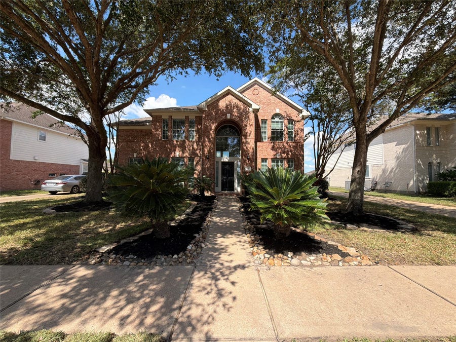 Property photo for 18006 Oakfield Glen Lane, Cypress, TX