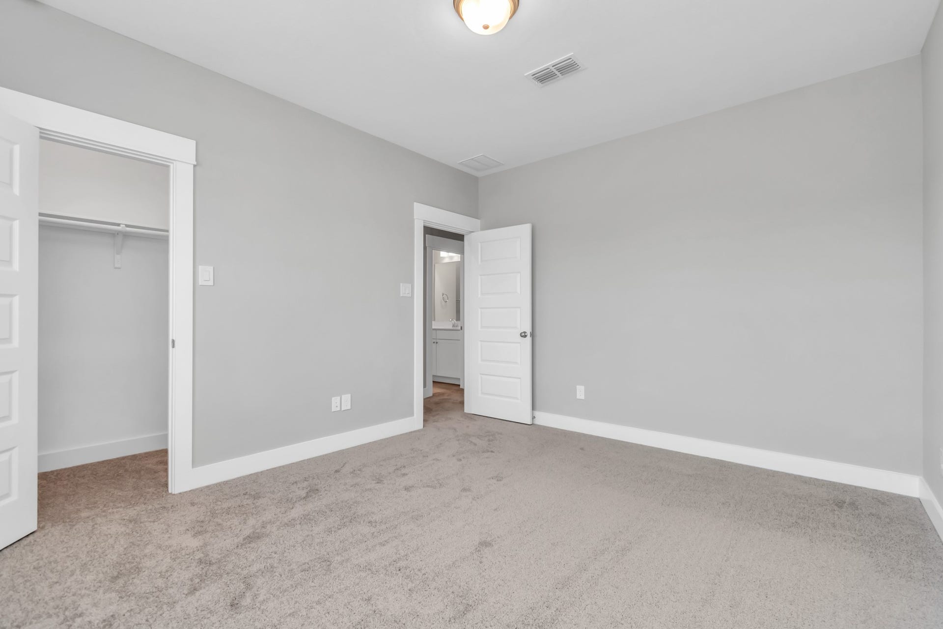 Spacious Closets.
