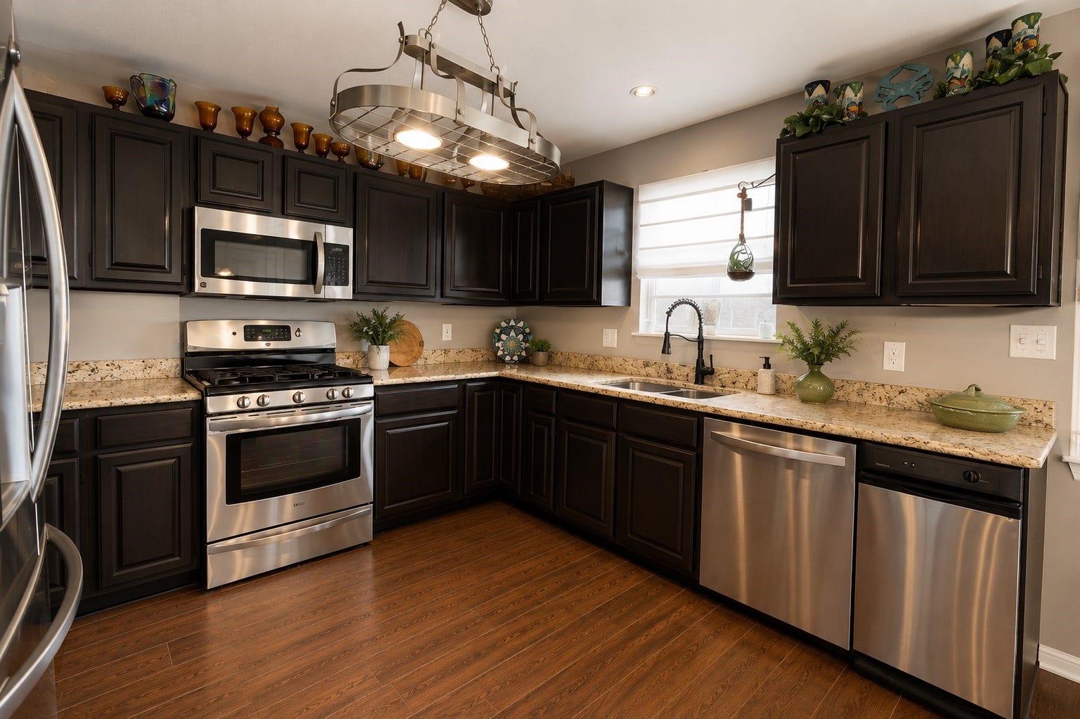 579 Warsaw Street, Bayou Vista, TX 77563 579 Warsaw Street, Bayou Vista, TX 77563