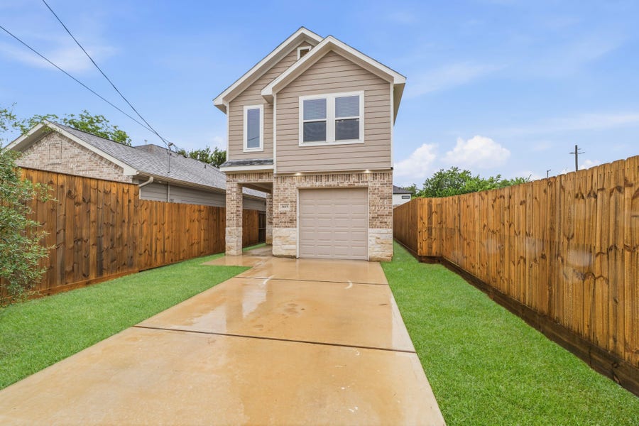 Property photo for 5619 Bacher St Street, Houston, TX