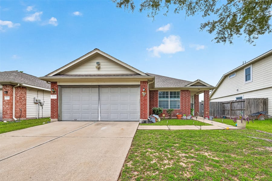 Property photo for 17218 Blushing Pear Court, Houston, TX