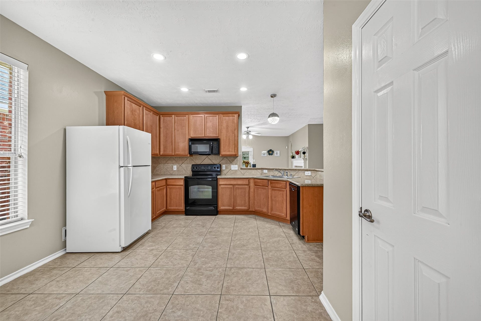 20119 Benton Springs Ln, Richmond, TX 77407