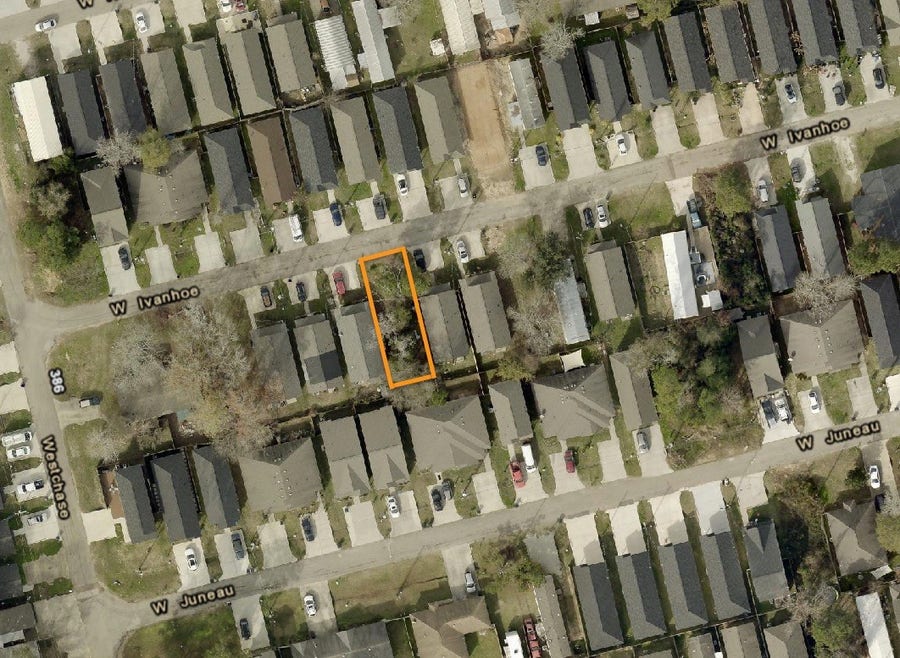Property photo for 16955 W Ivanhoe, Montgomery, TX