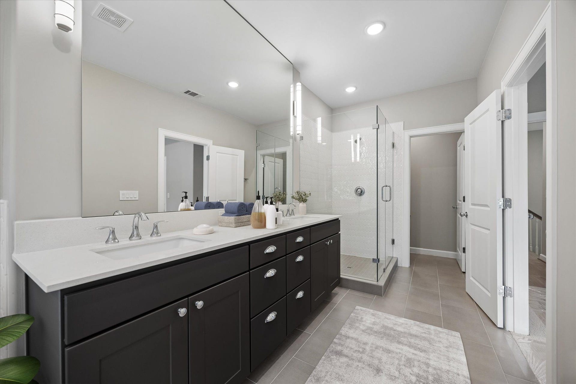 5212 Amber Sunrise Drive, Houston, TX 77018