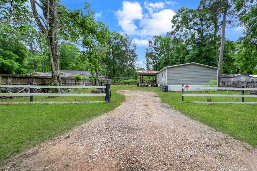 Property photo for 23594 Pine Forest Drive, New Caney, TX