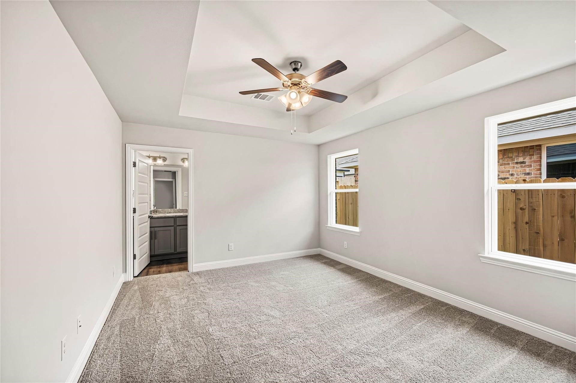 4402 W Bayou Maison Circle, Dickinson, TX 77539 4402 W Bayou Maison Circle, Dickinson, TX 77539