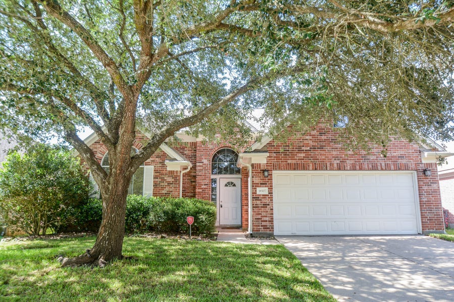 Property photo for 18507 Lodgepole Pine Street, Cypress, TX