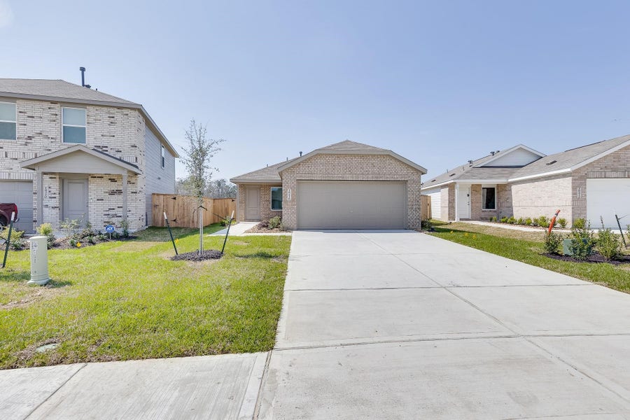 Property photo for 18216 Pontecorvo Lane, New Caney, TX