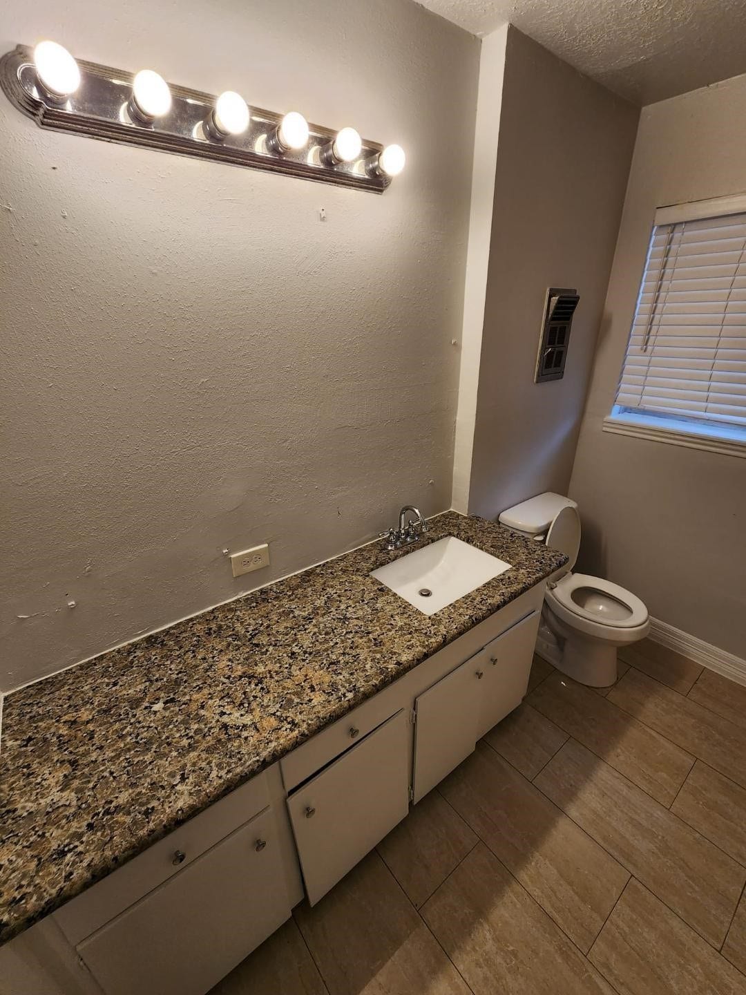 4203 Brookston Street, Houston, TX 77045 4203 Brookston Street, Houston, TX 77045
