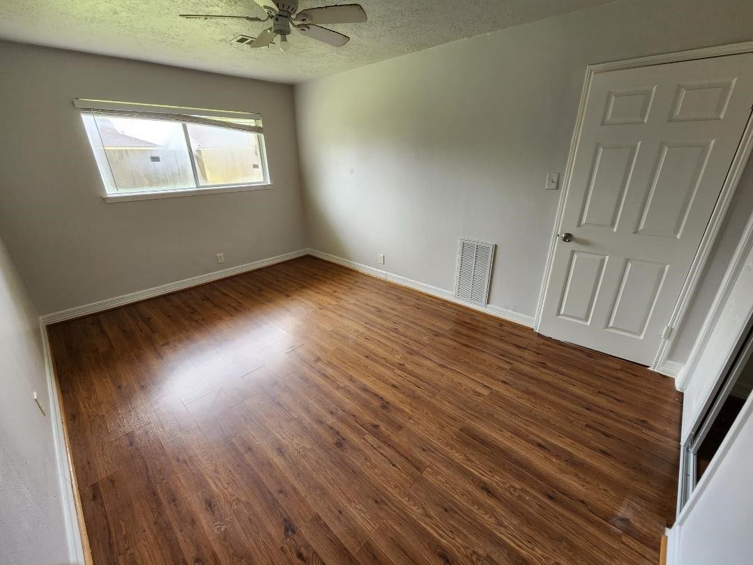 4203 Brookston Street, Houston, TX 77045 4203 Brookston Street, Houston, TX 77045