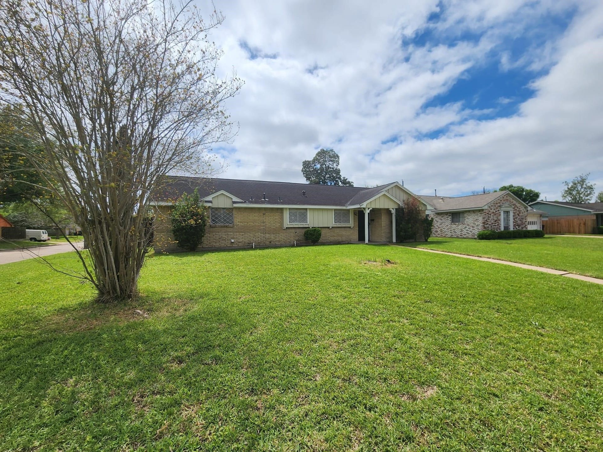 4203 Brookston Street, Houston, TX 77045 4203 Brookston Street, Houston, TX 77045