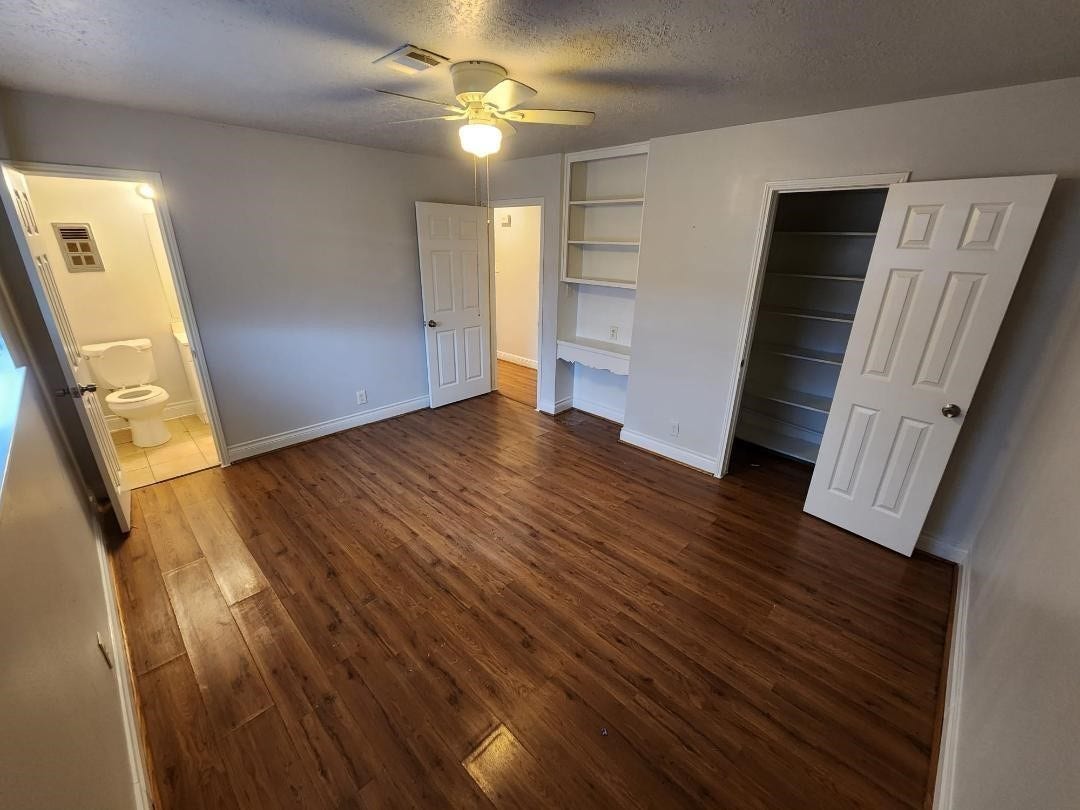 4203 Brookston Street, Houston, TX 77045 4203 Brookston Street, Houston, TX 77045