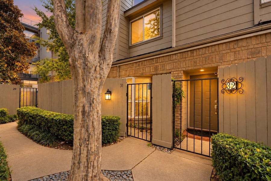 Property photo for 1829 Augusta Drive, #31, Houston, TX