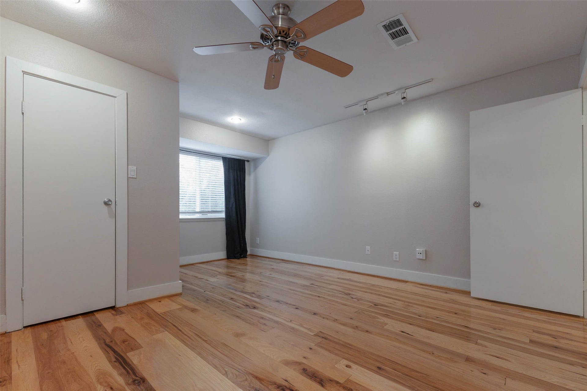 1829 Augusta Drive, #31, Houston, TX 77057 1829 Augusta Drive, #31, Houston, TX 77057