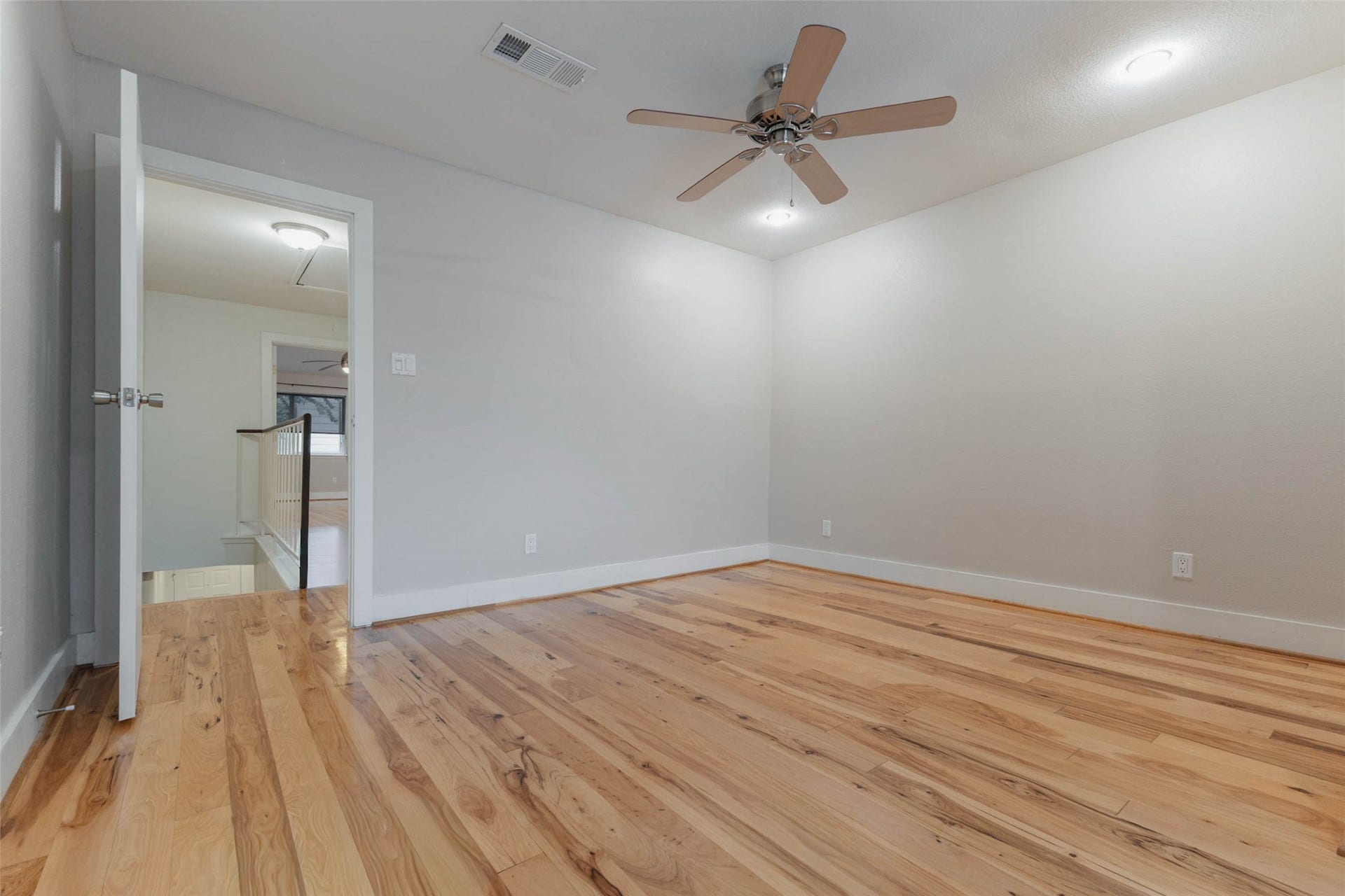 1829 Augusta Drive, #31, Houston, TX 77057 1829 Augusta Drive, #31, Houston, TX 77057