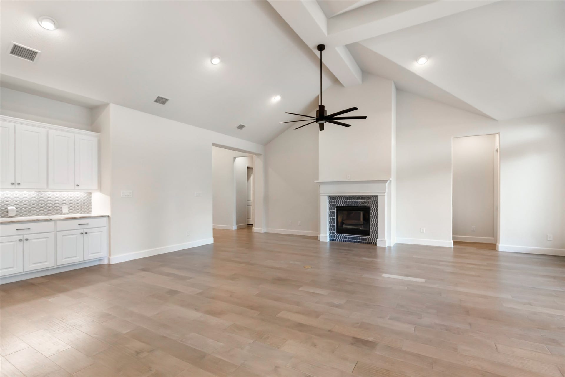 21873 Otter Point Lane, Porter, TX 77365 21873 Otter Point Lane, Porter, TX 77365