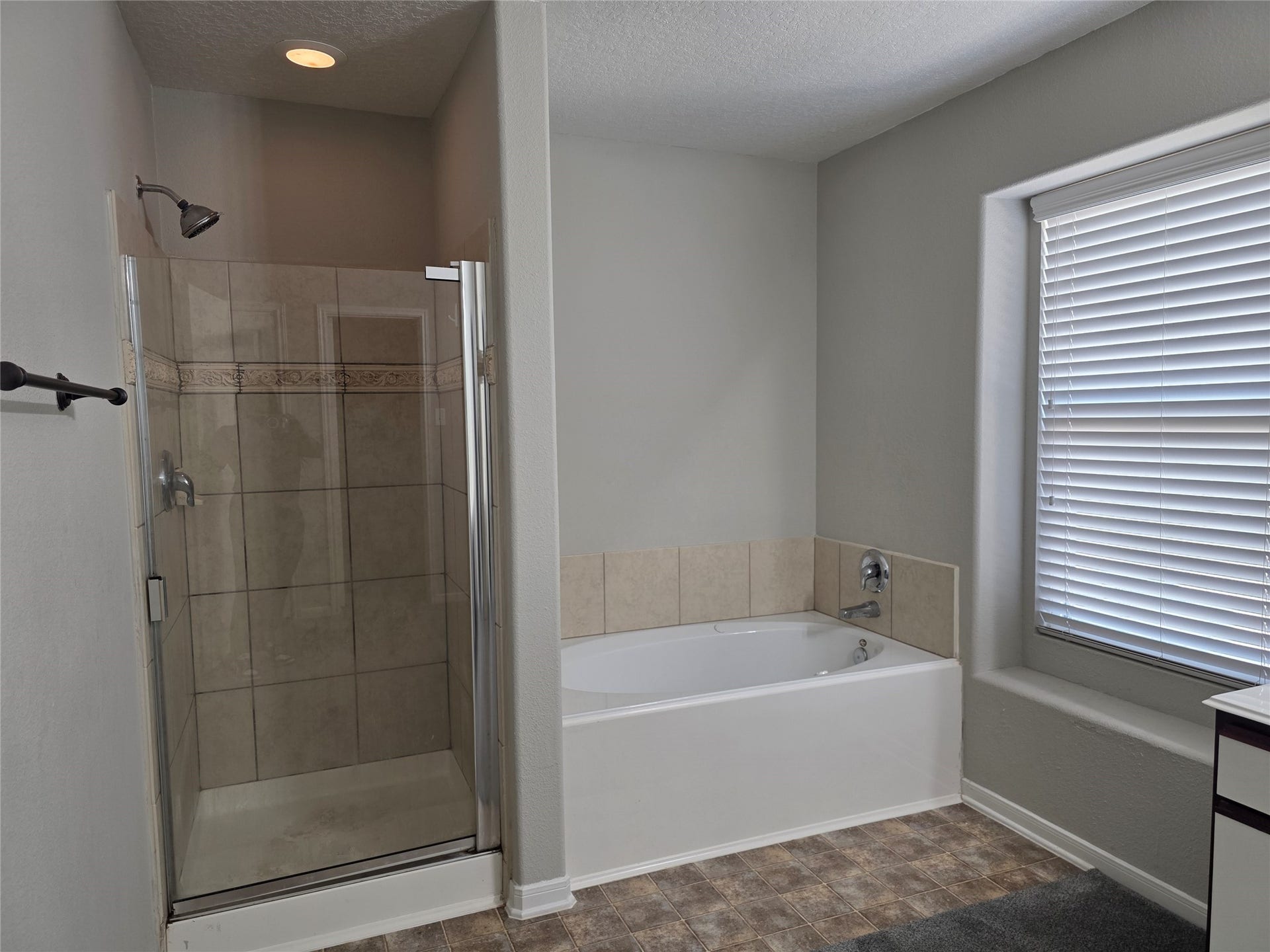 12526 Greensbrook Forest Drive, Houston, TX 77044 12526 Greensbrook Forest Drive, Houston, TX 77044