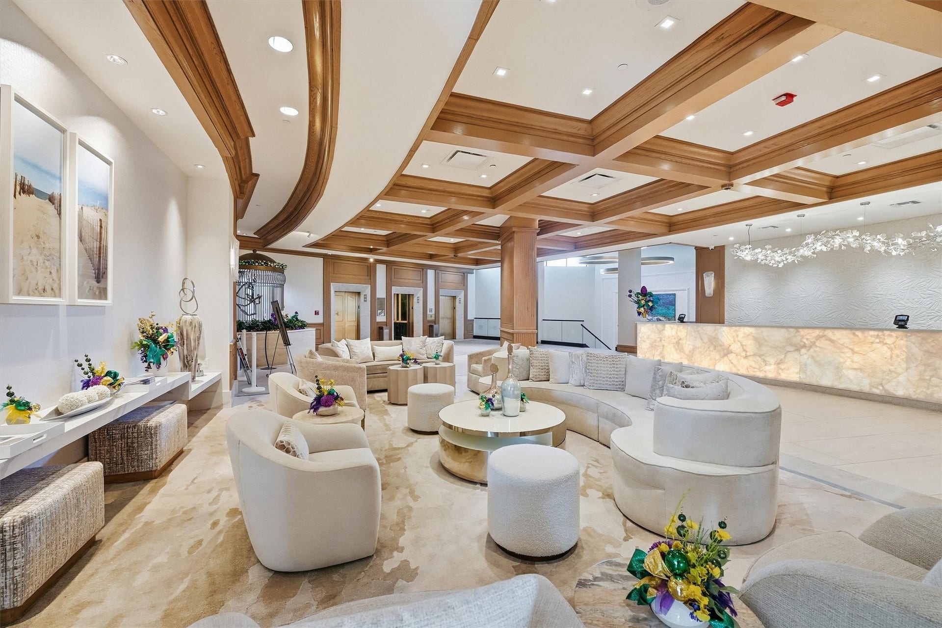5220 Seawall Boulevard, #1038B, Galveston, TX 77551 Stylish interior gathering spaces offer comfortable areas to relax, meet friends, or enjoy time indoors without leaving the resort setting.