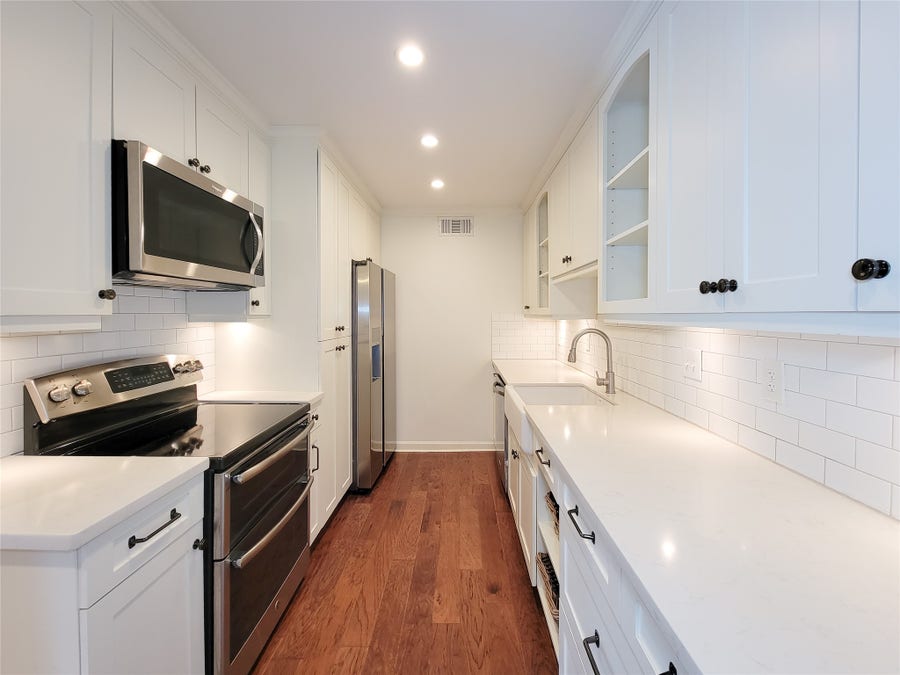Property photo for 7575 Katy Freeway, #111, Houston, TX