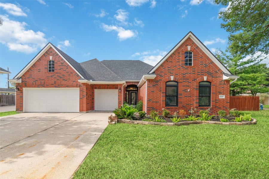 Property photo for 11407 E Lakewood Forest North Court, Tomball, TX
