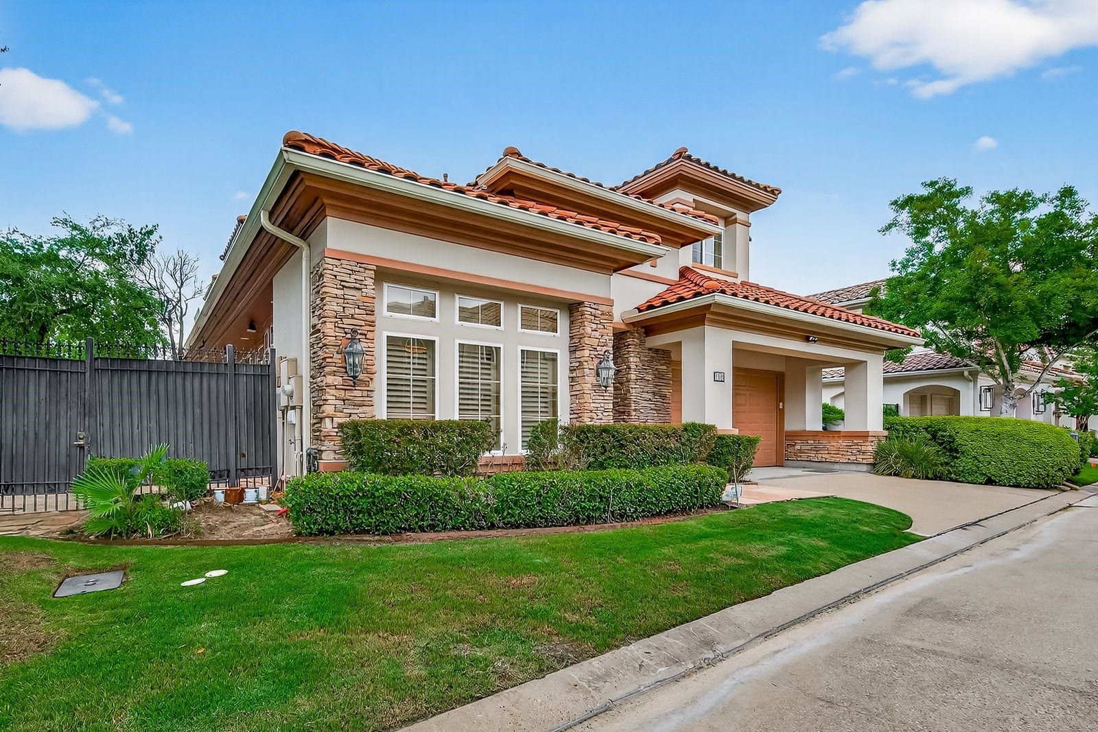 11938 Rosebrier Park Lane, Houston, TX 77082 11938 Rosebrier Park Lane, Houston, TX 77082