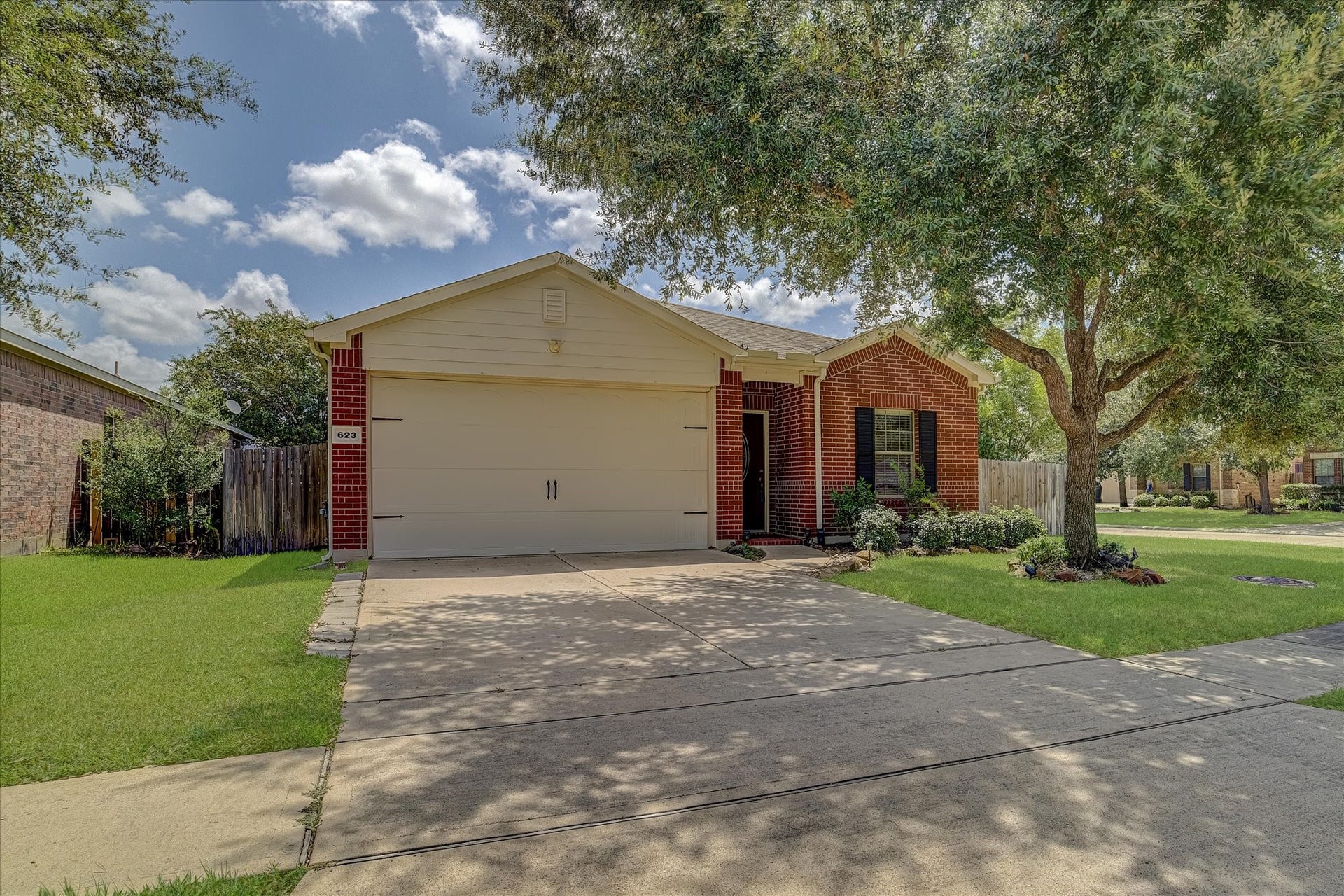 623 W Newport Bend, Katy, TX 77494 623 W Newport Bend, Katy, TX 77494