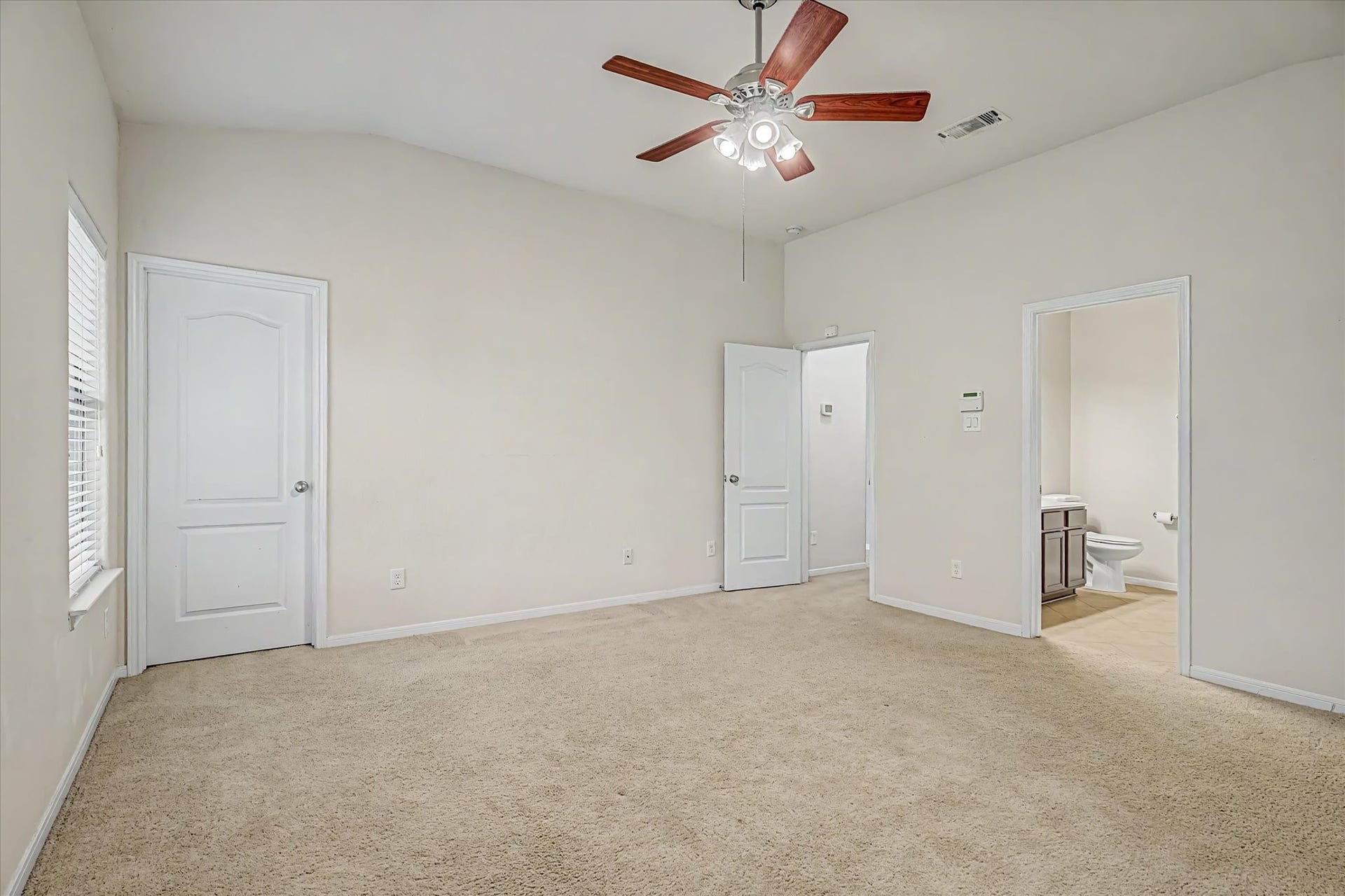 623 W Newport Bend, Katy, TX 77494 623 W Newport Bend, Katy, TX 77494