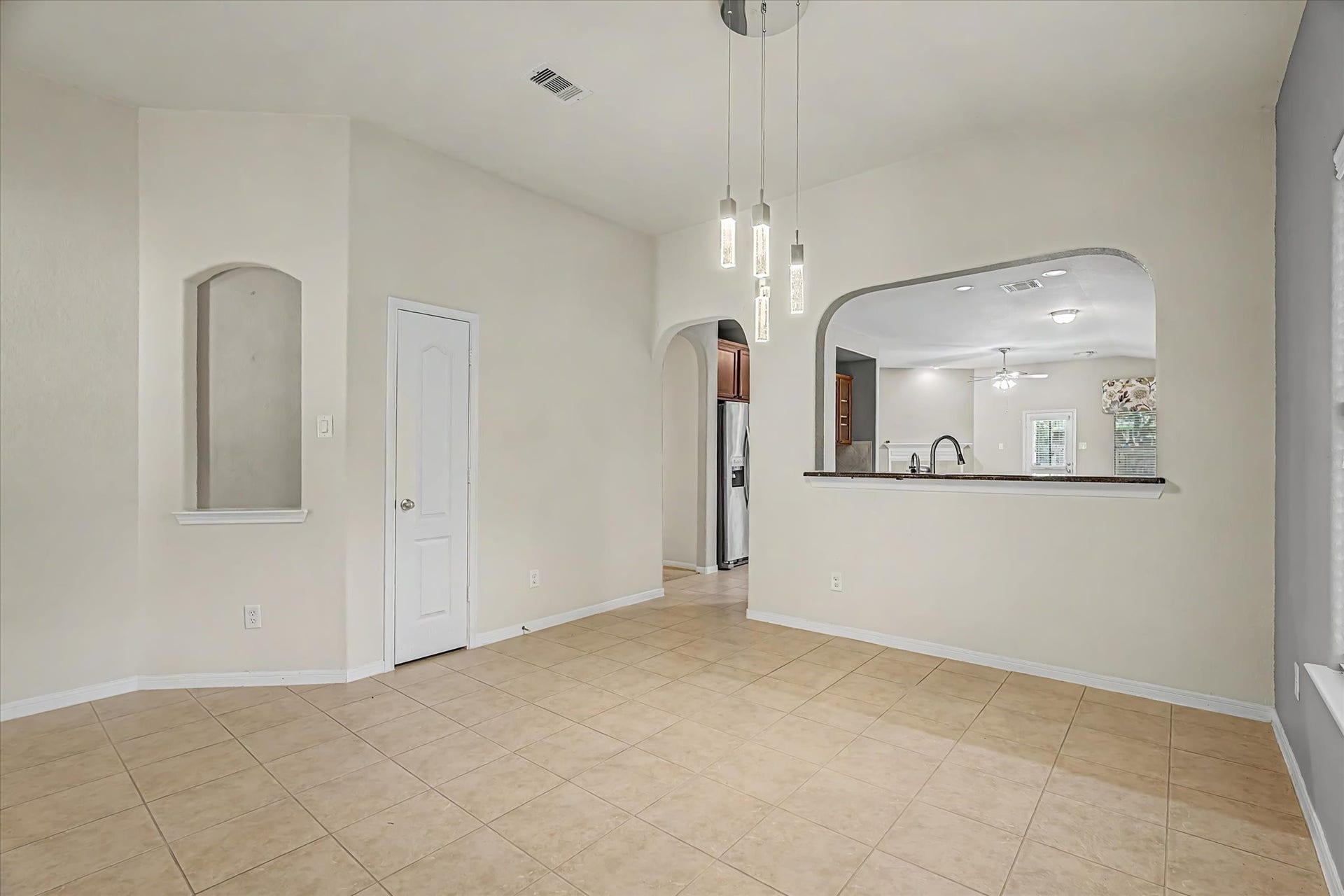 623 W Newport Bend, Katy, TX 77494 623 W Newport Bend, Katy, TX 77494
