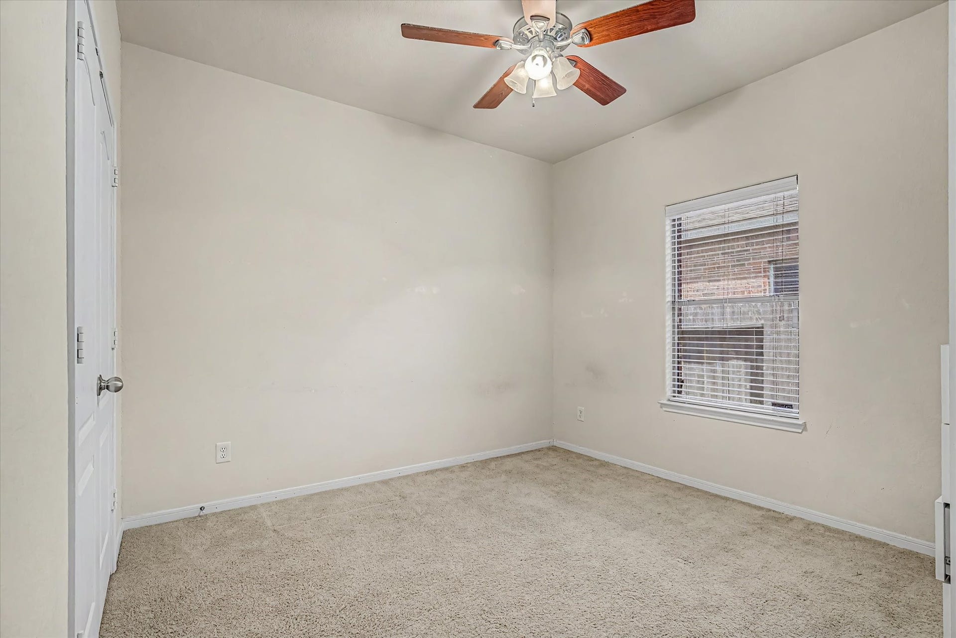 623 W Newport Bend, Katy, TX 77494 623 W Newport Bend, Katy, TX 77494