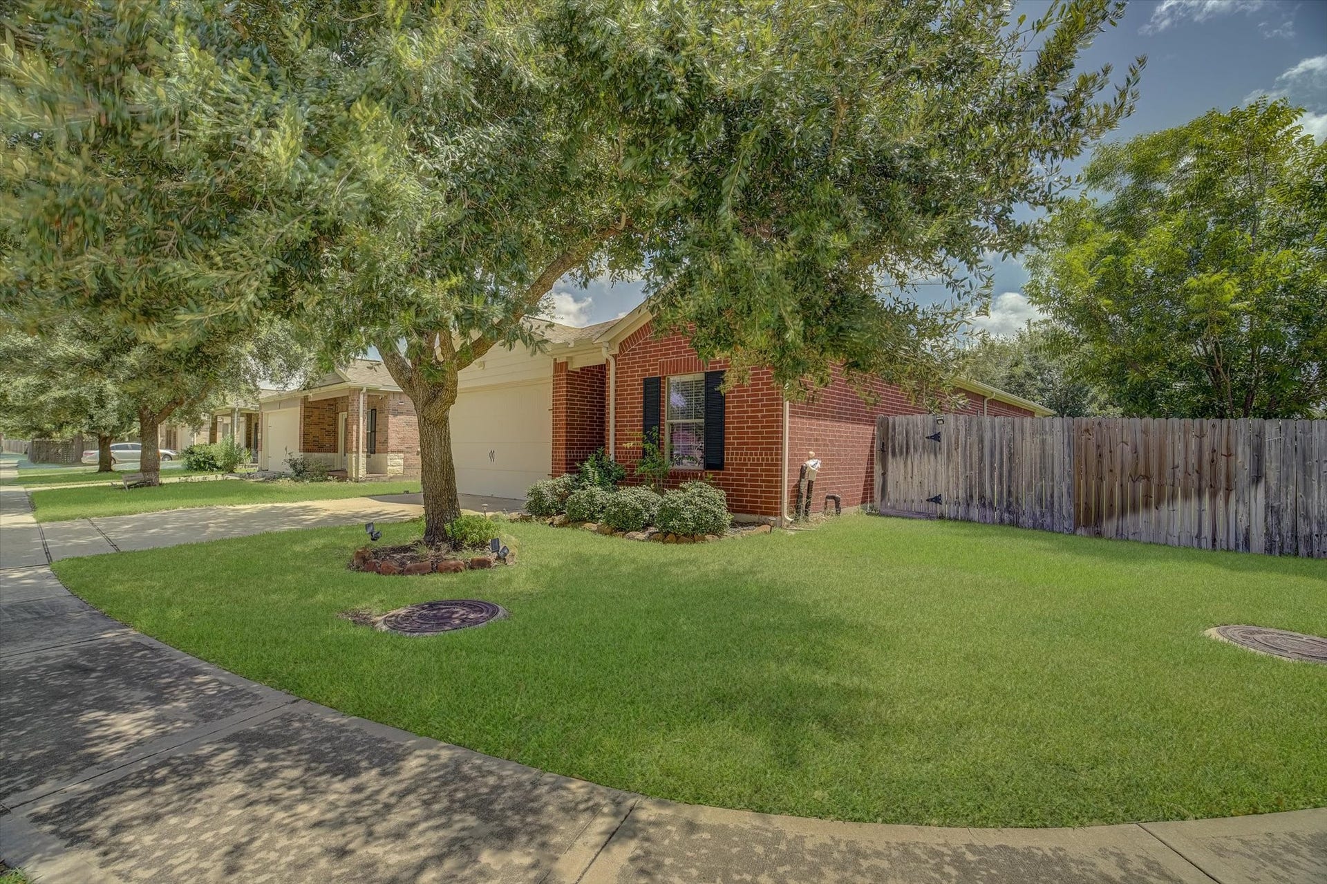 623 W Newport Bend, Katy, TX 77494 623 W Newport Bend, Katy, TX 77494