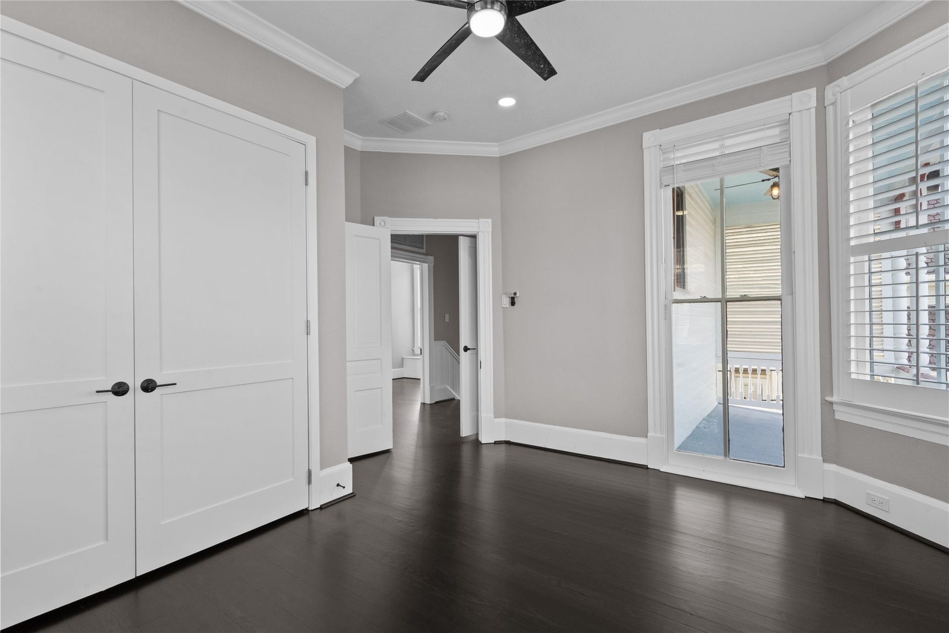 313 14th Street, Galveston, TX 77550 bedroom