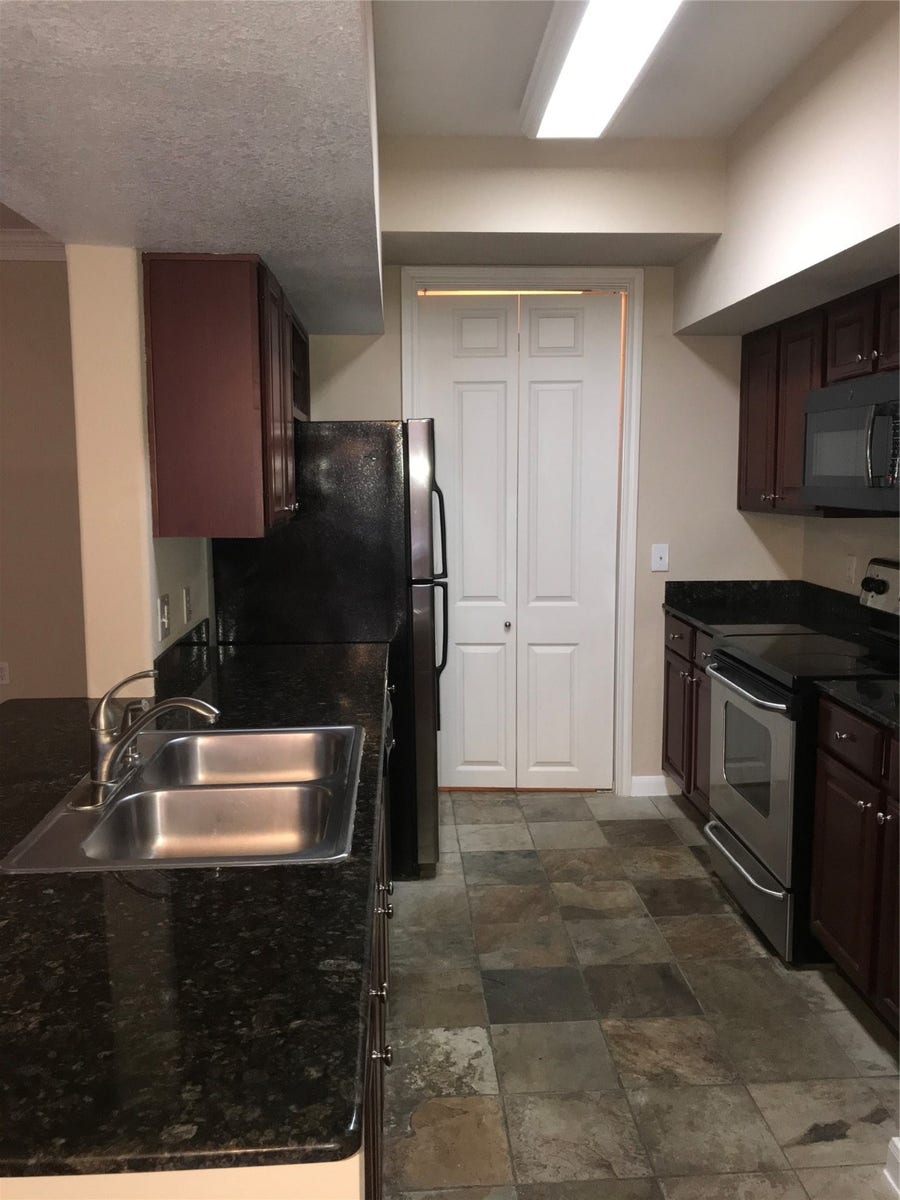 Property photo for 7575 Kirby Drive, #2403, Houston, TX