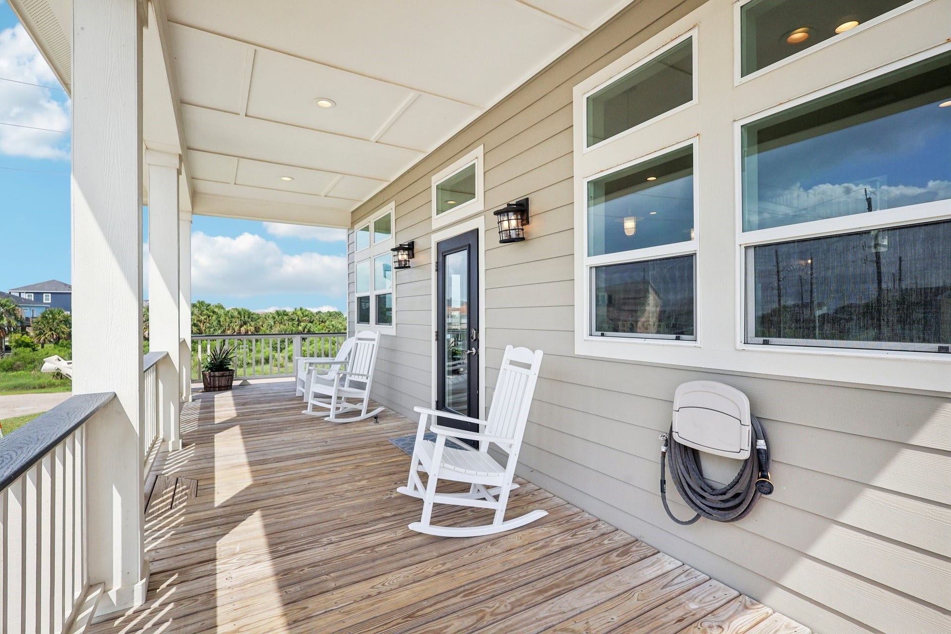 22212 Cantina Drive, Galveston, TX 77554 Wrap around porch with ocean views