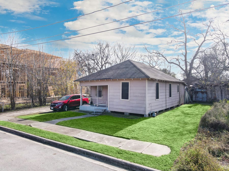 Property photo for 3230 Bremond Street, Houston, TX