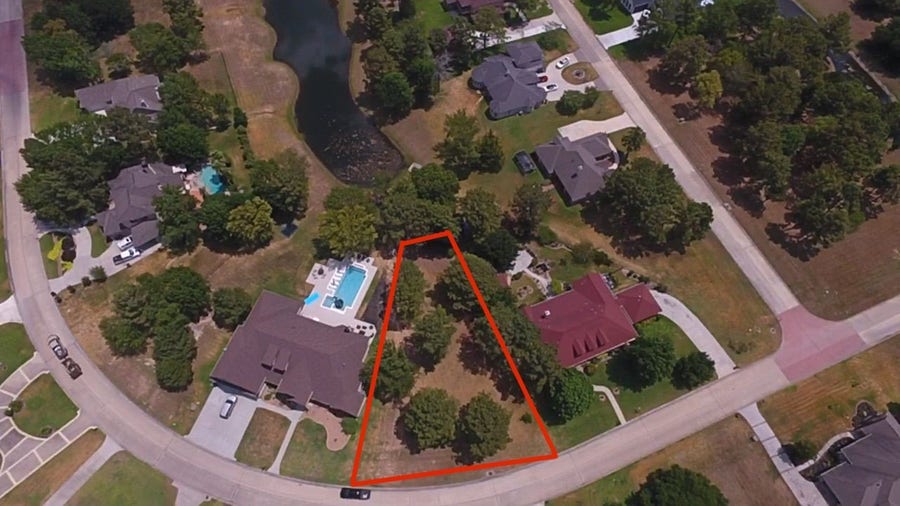 Property photo for 10856 Bourbon Street, Willis, TX