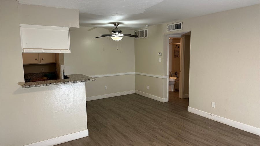 Property photo for 9550 Deering Drive, #405, Houston, TX