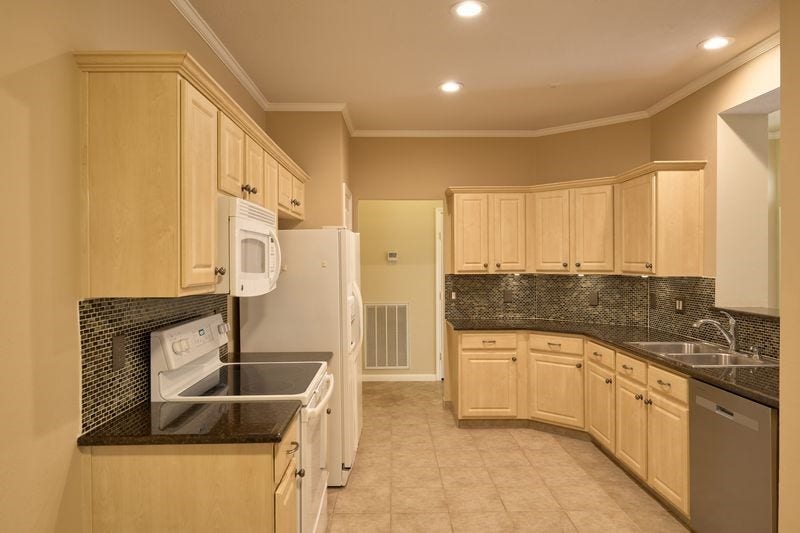 87 S SPIRAL VINE Circle, #87, The Woodlands, TX 77381 87 S SPIRAL VINE Circle, #87, The Woodlands, TX 77381