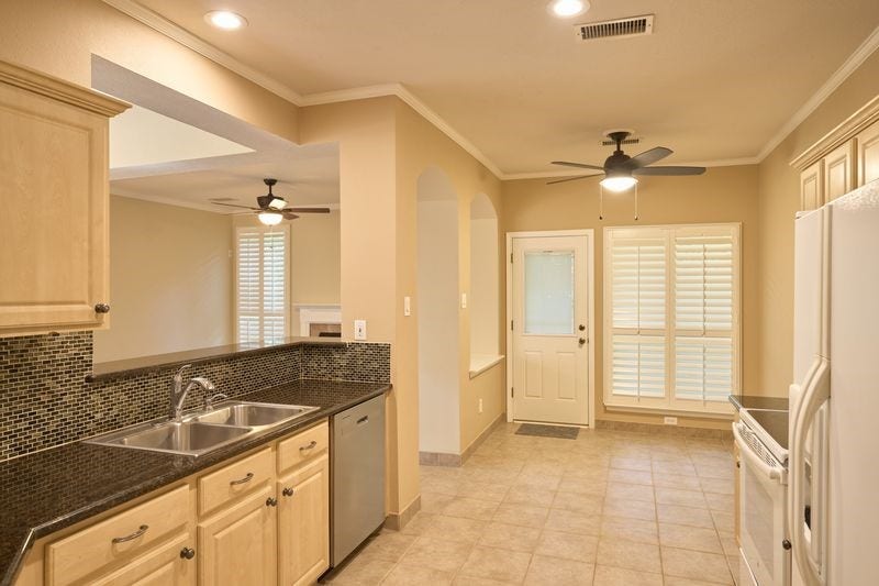 87 S SPIRAL VINE Circle, #87, The Woodlands, TX 77381 87 S SPIRAL VINE Circle, #87, The Woodlands, TX 77381