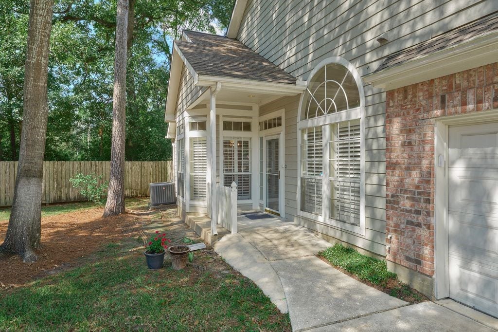 87 S SPIRAL VINE Circle, #87, The Woodlands, TX 77381 87 S SPIRAL VINE Circle, #87, The Woodlands, TX 77381