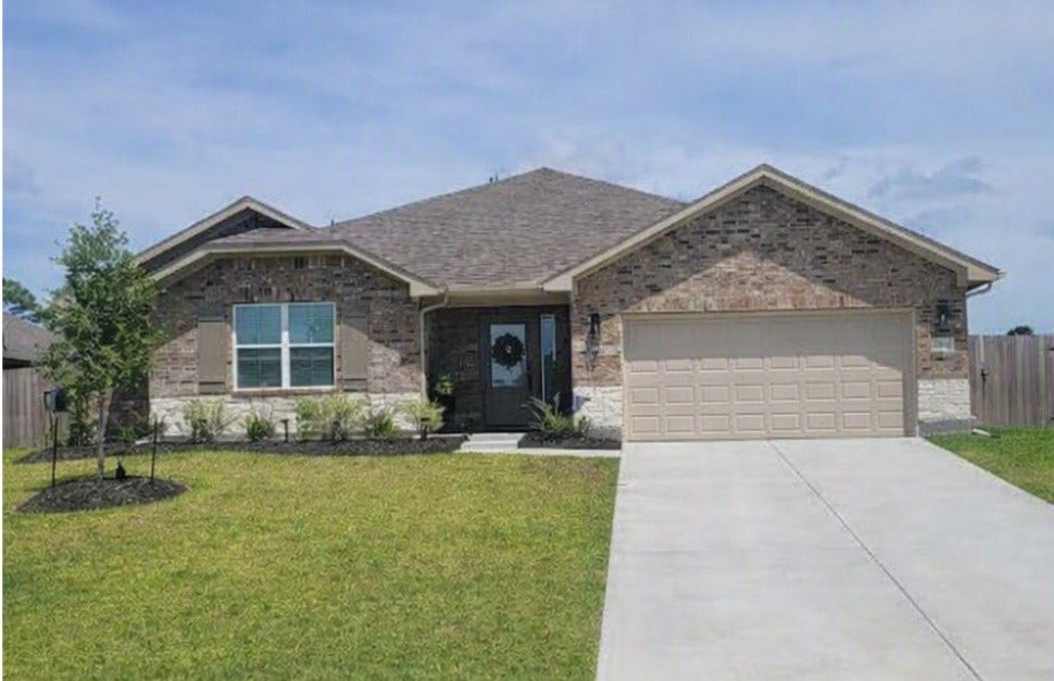 4206 Leslies Way, Dickinson, TX 77539 Stock Photo - Home still being built
