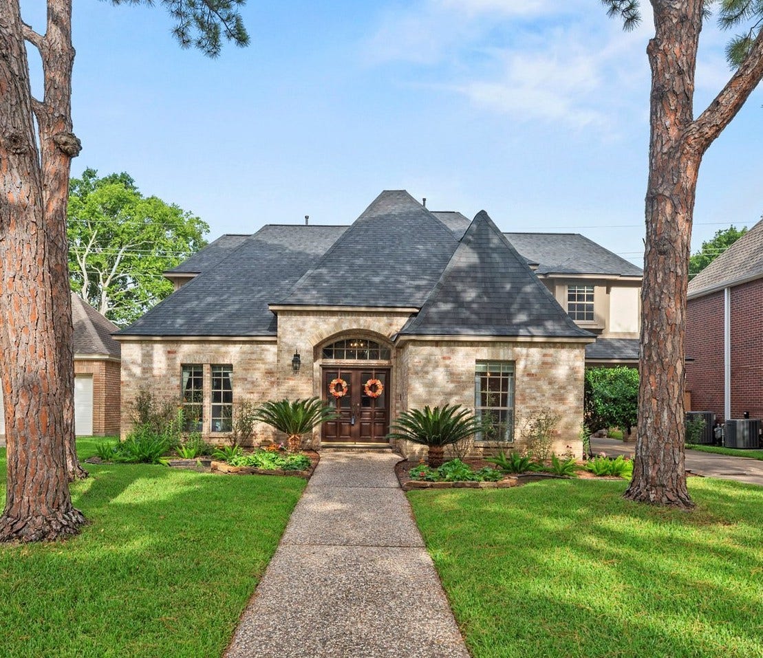 926 Caswell Court, Katy, TX 77450 Welcome to 926 Caswell Ct.