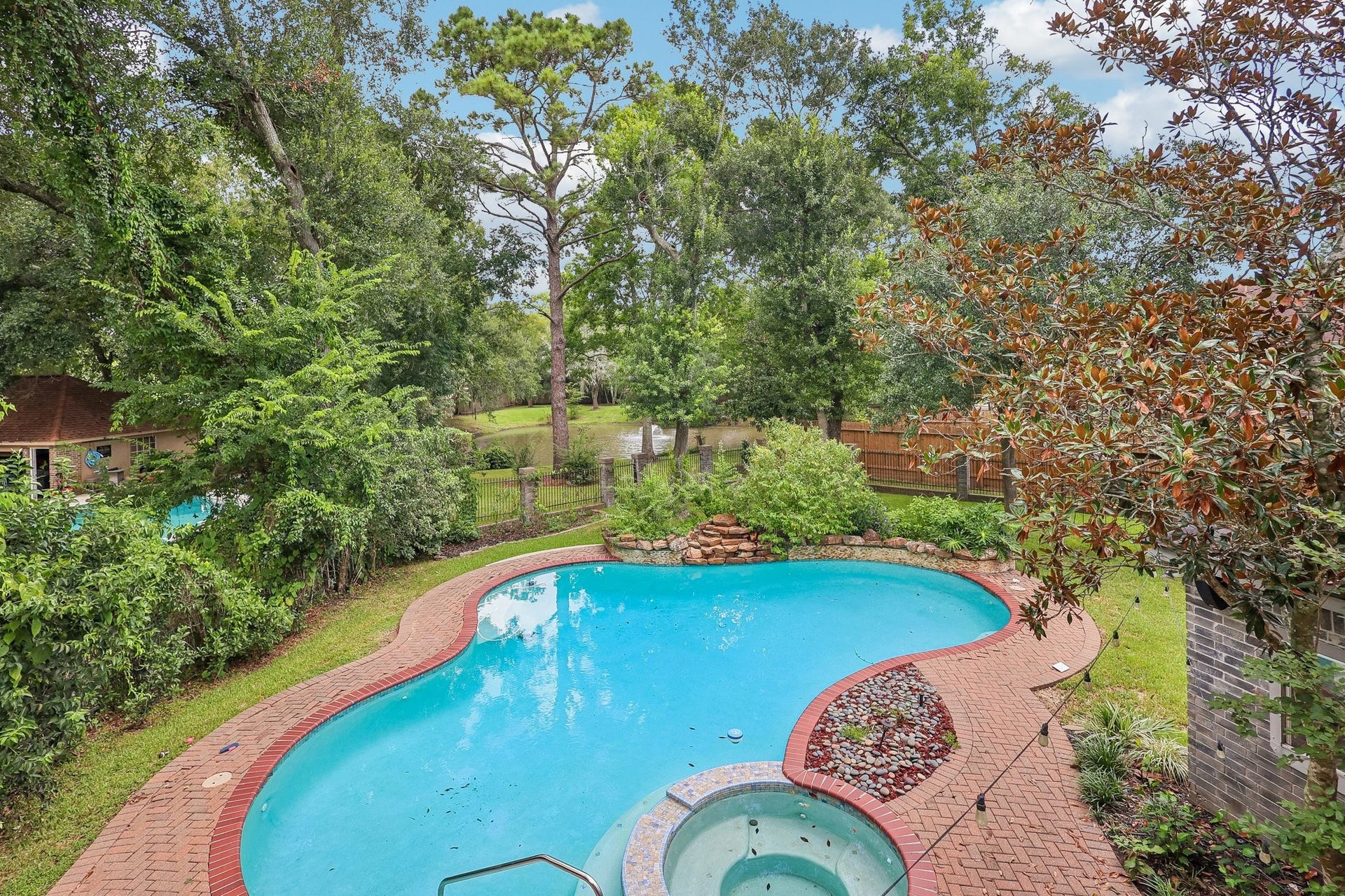 907 Remington Court, Friendswood, TX 77546 907 Remington Court, Friendswood, TX 77546
