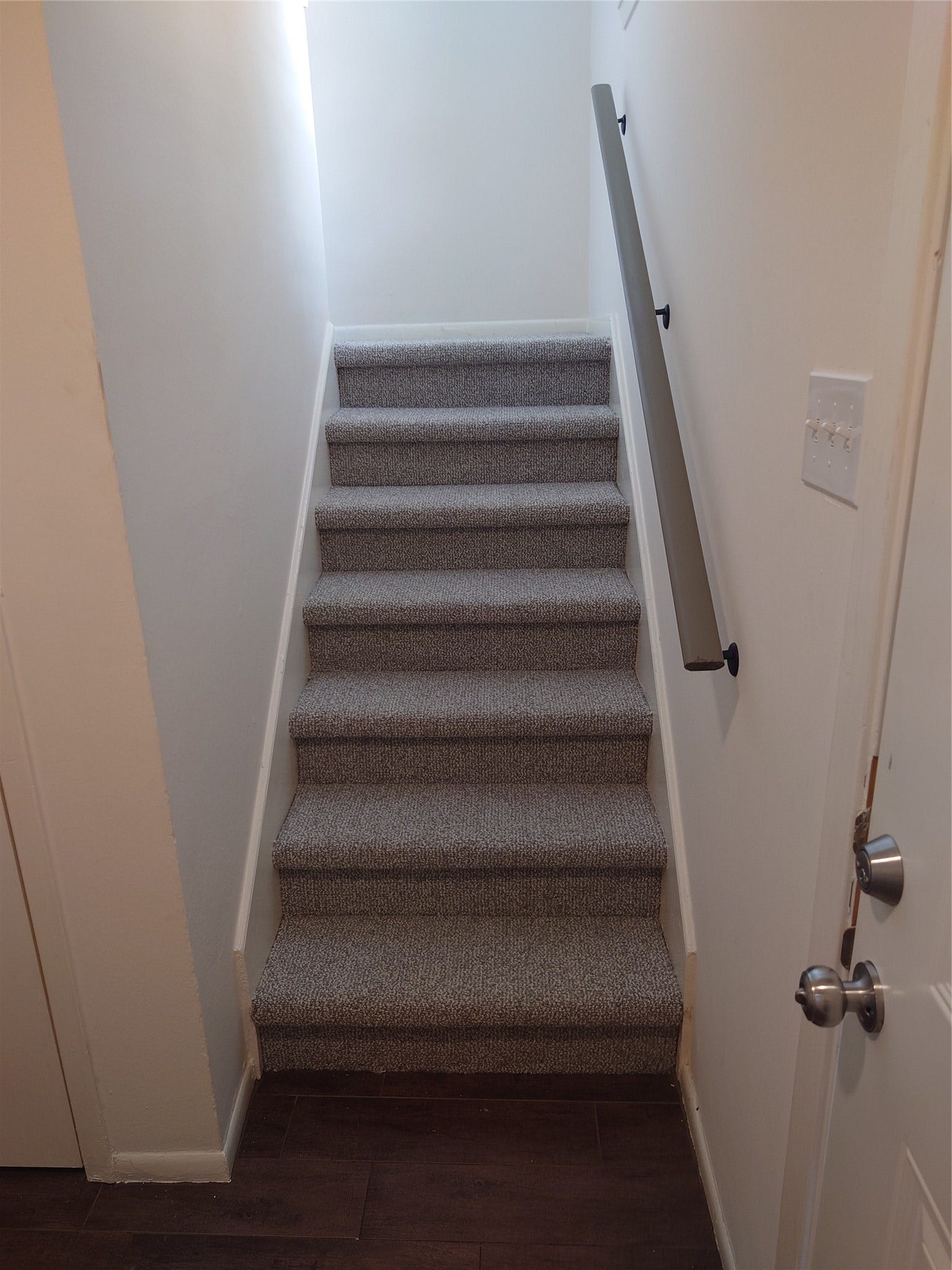 7934 Grow Lane, Houston, TX 77040 Stairs
