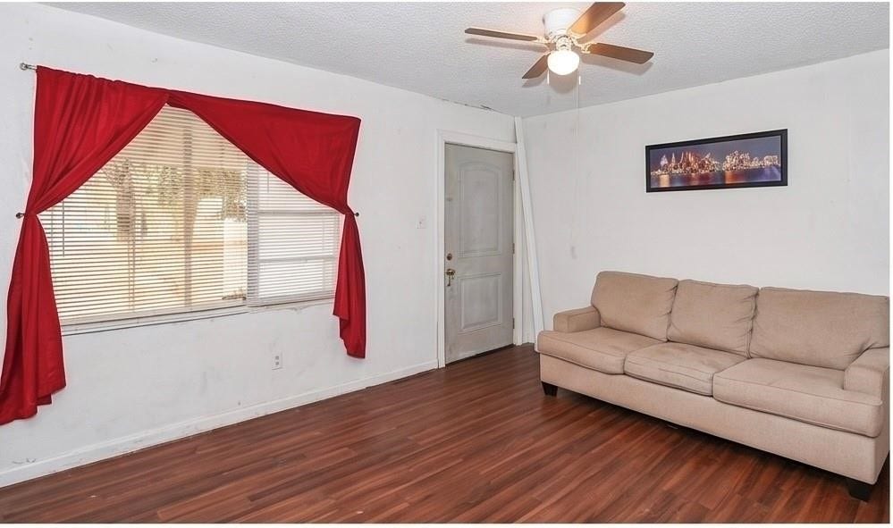 801 & 803 66th St, Houston, TX 77011