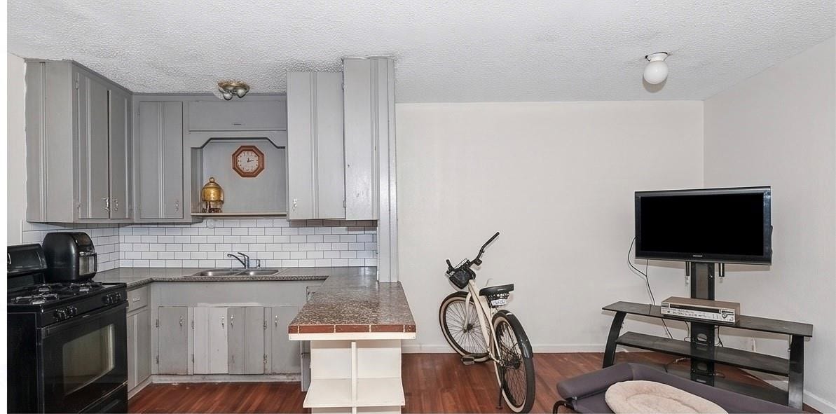 801 & 803 66th St, Houston, TX 77011