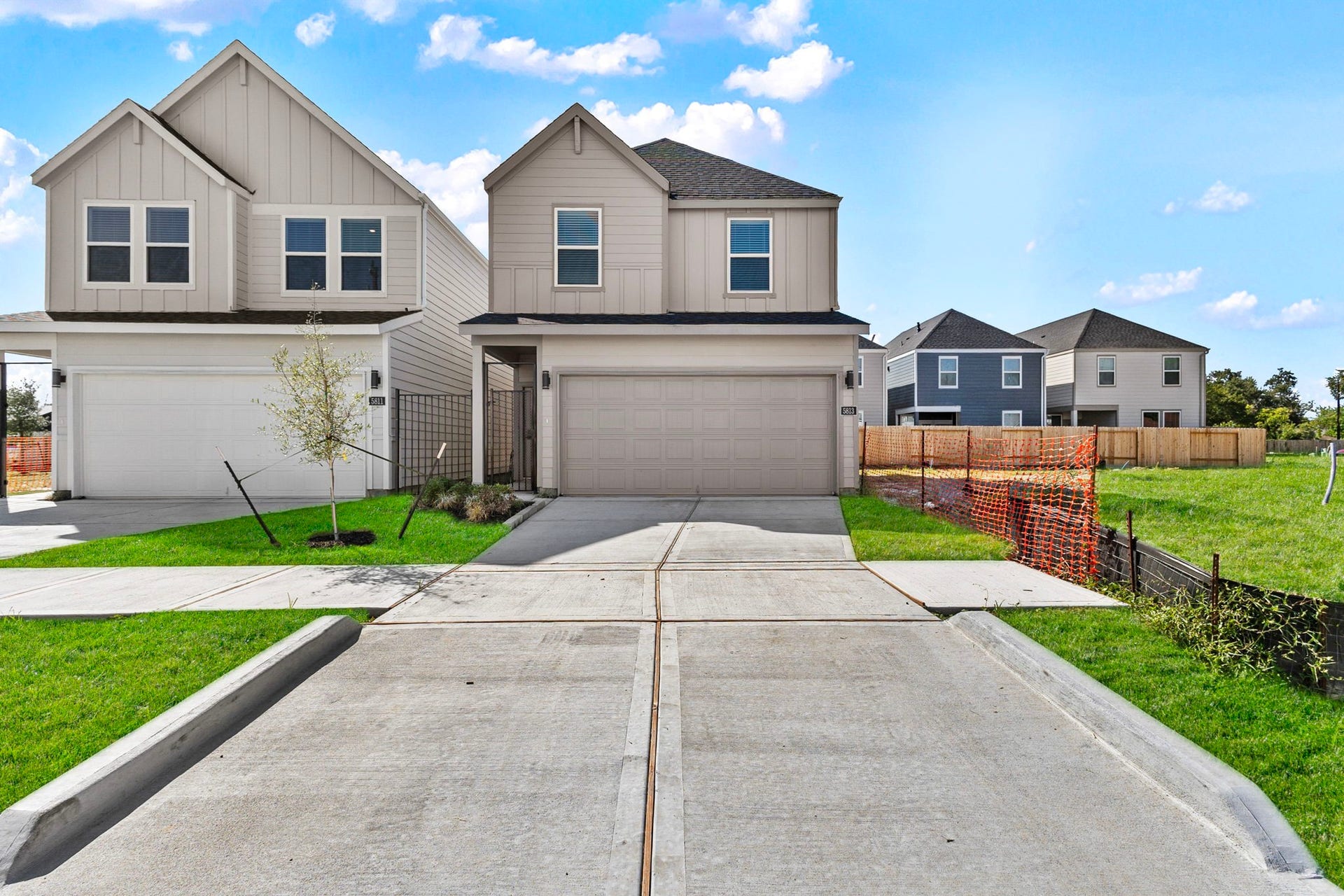 5813 Burt Street, Houston, TX 77091 5813 Burt Street, Houston, TX 77091