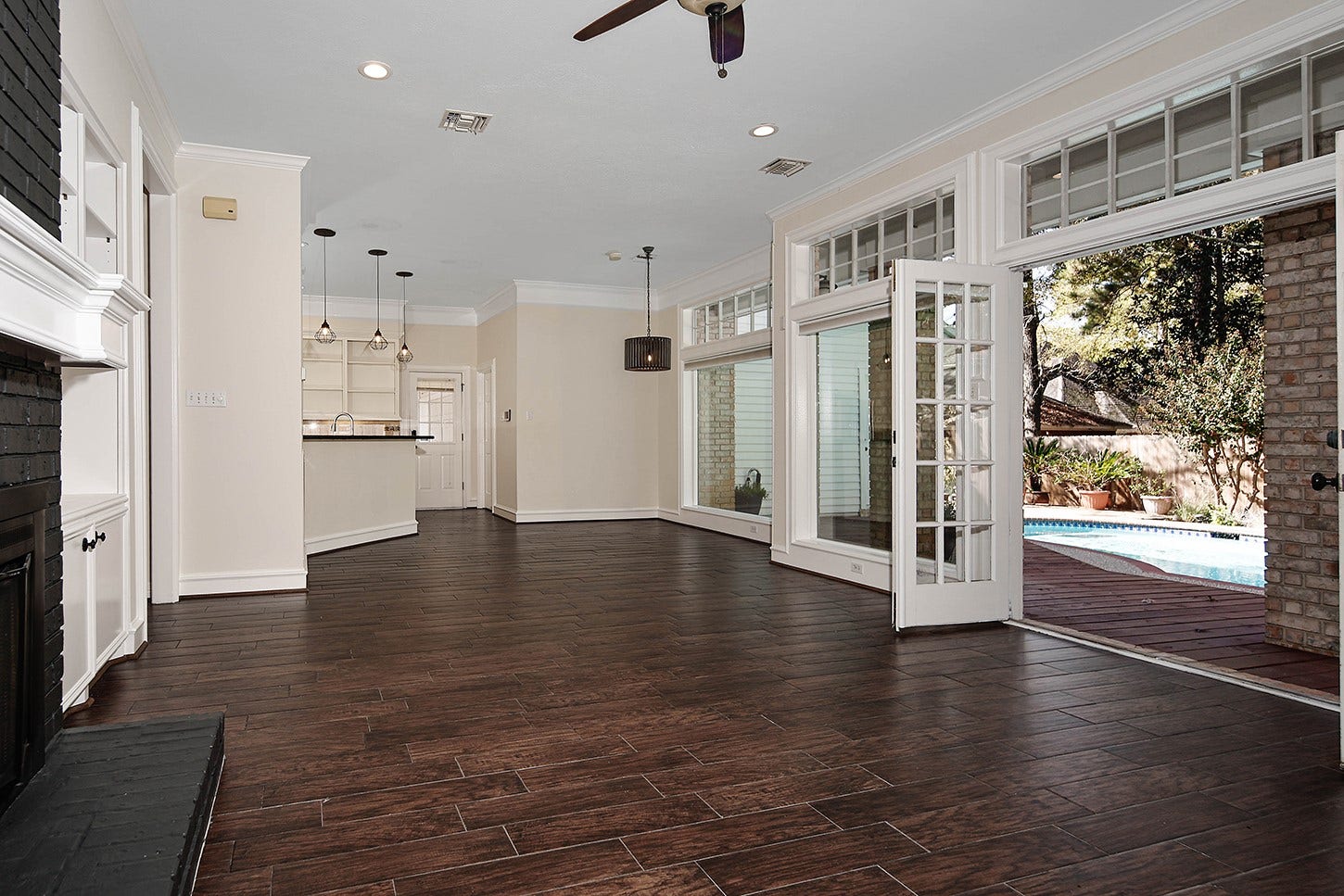 87 Rush Haven Drive, The Woodlands, TX 77381 87 Rush Haven Drive, The Woodlands, TX 77381